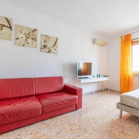 Ambra'S Bright Apartment Roma Exterior foto